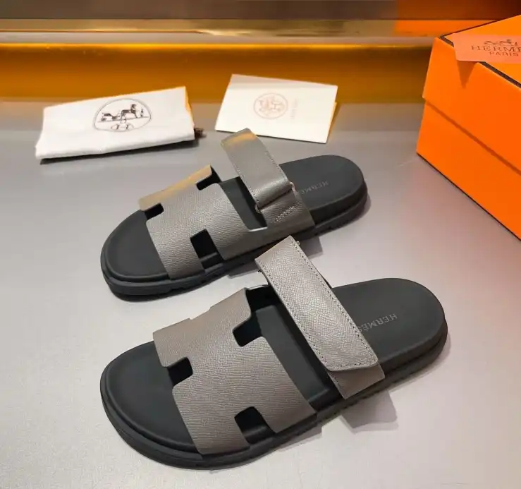 hype Hermes Sandals