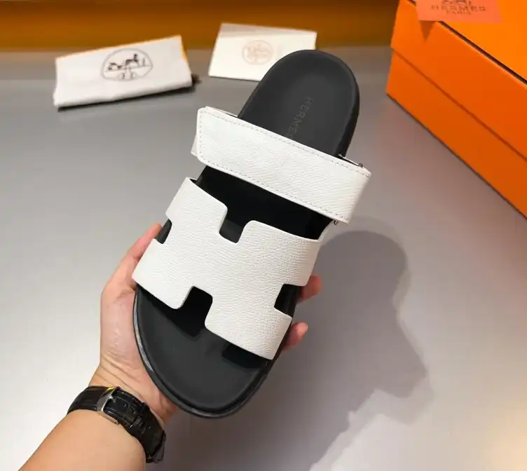 hype Hermes Sandals