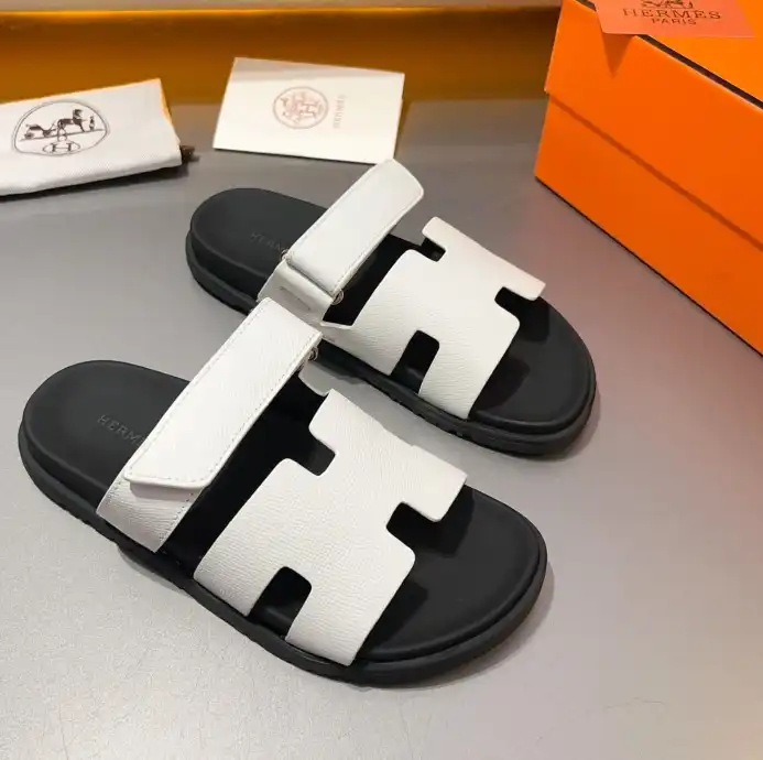 hype Hermes Sandals