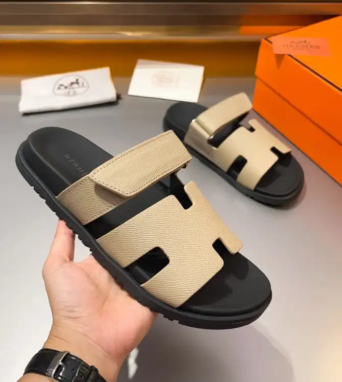 hype Hermes Sandals