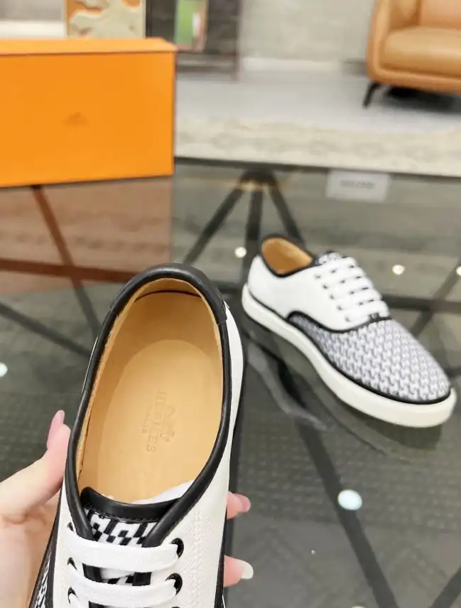 hype Hermes Casual Shoes