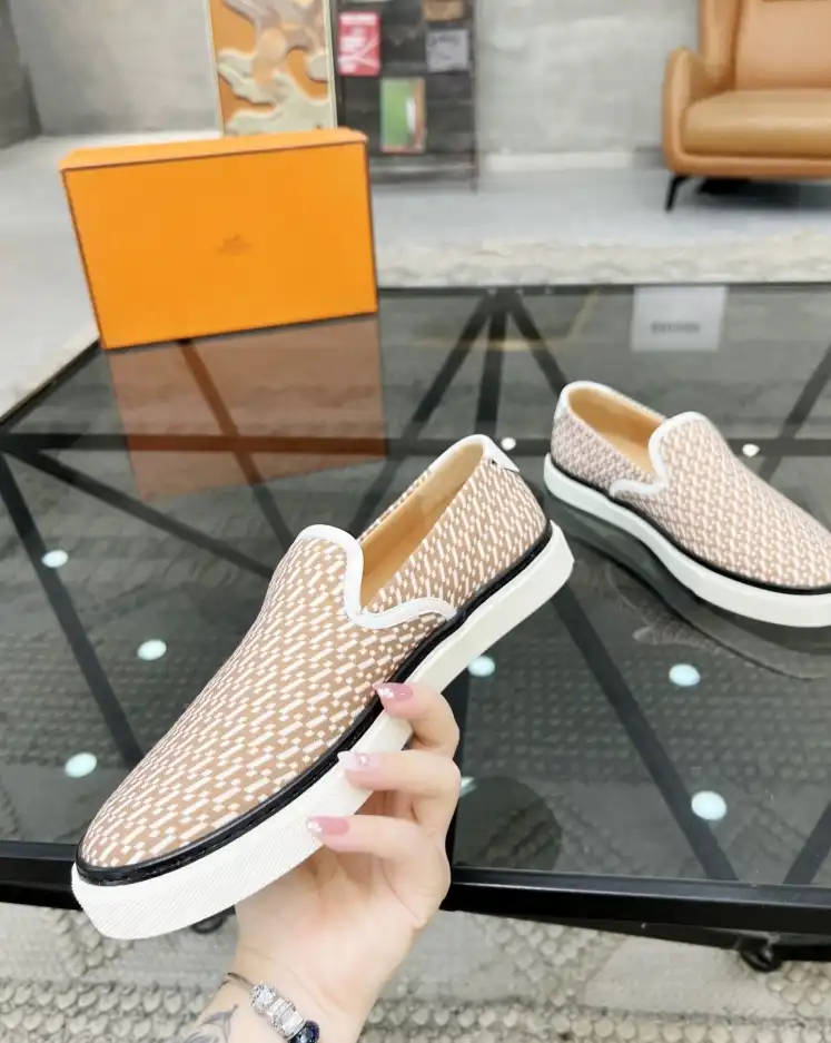 hype Hermes Casual Shoes