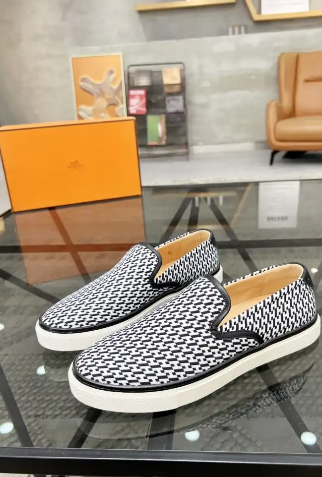 hype Hermes Casual Shoes