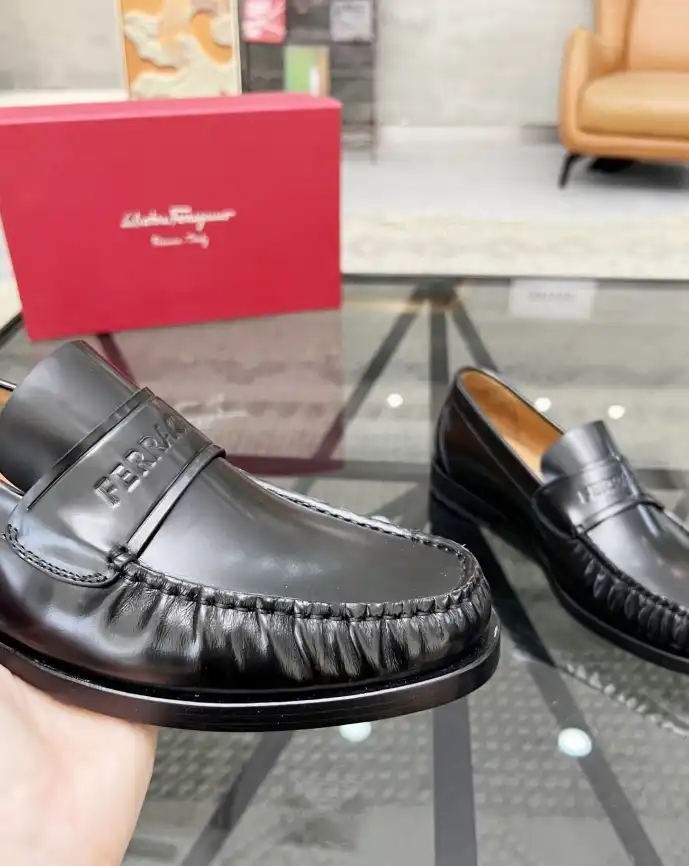 hype Ferragamo Leather Shoes