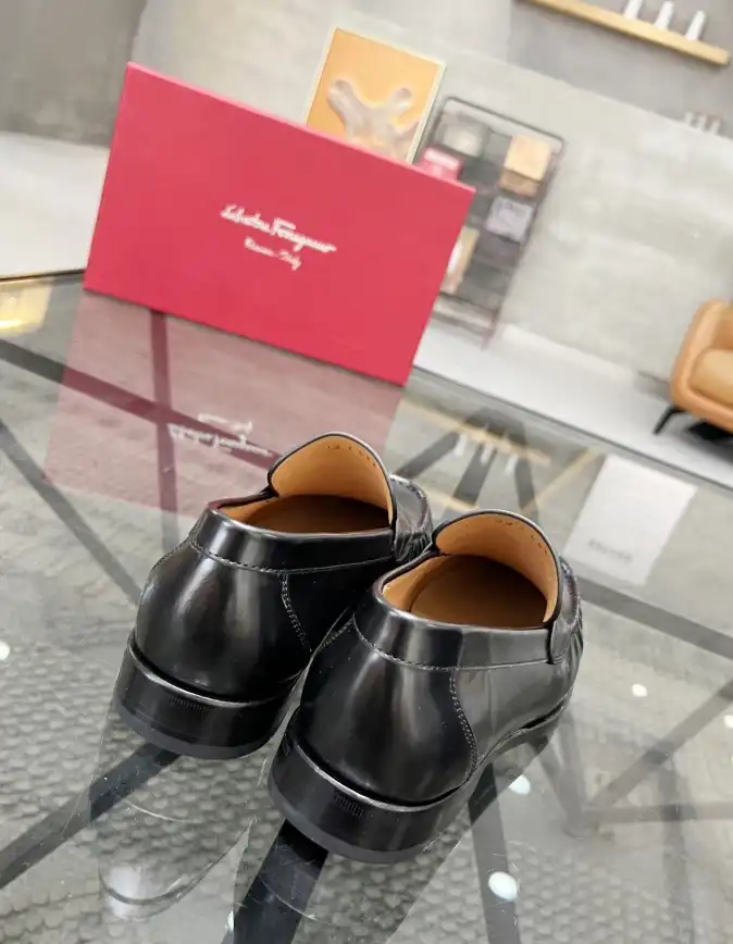 hype Ferragamo Leather Shoes