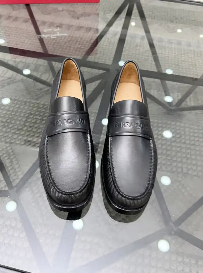 hype Ferragamo Leather Shoes