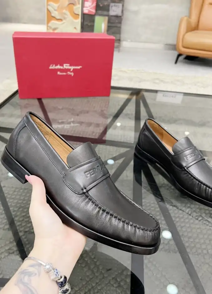 hype Ferragamo Leather Shoes