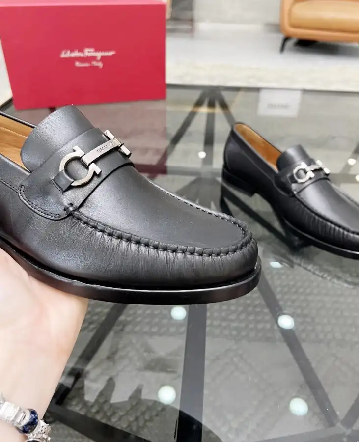 hype Ferragamo Leather Shoes