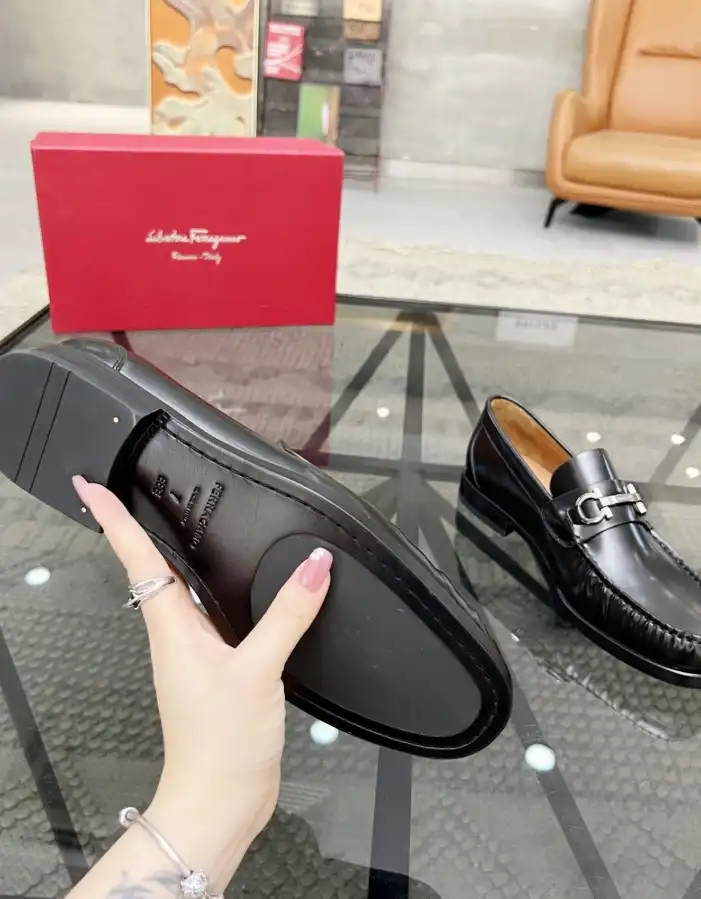 hype Ferragamo Leather Shoes