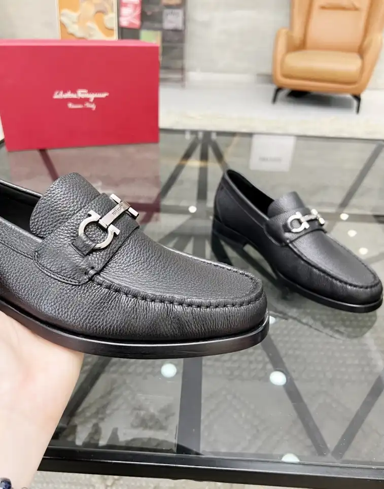 hype Ferragamo Leather Shoes