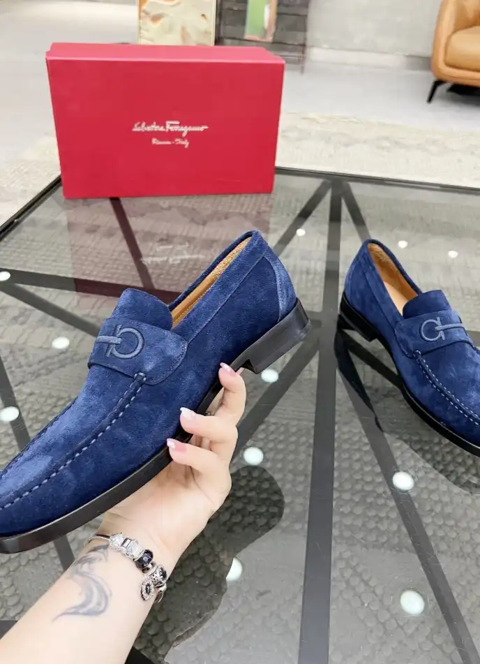 hype Ferragamo Leather Shoes