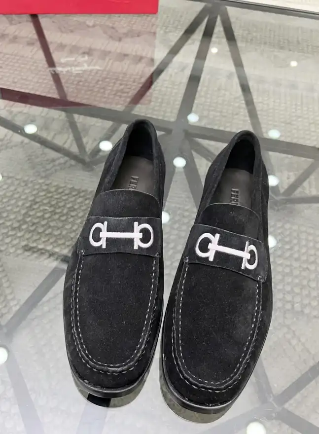 hype Ferragamo Leather Shoes