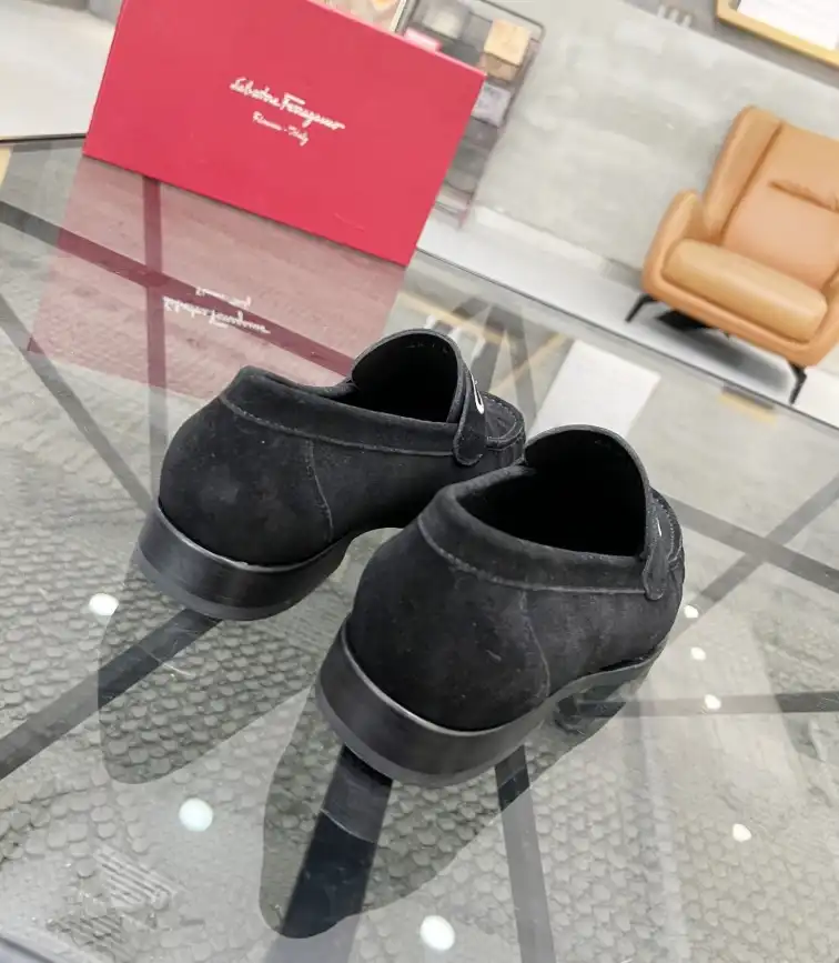 hype Ferragamo Leather Shoes