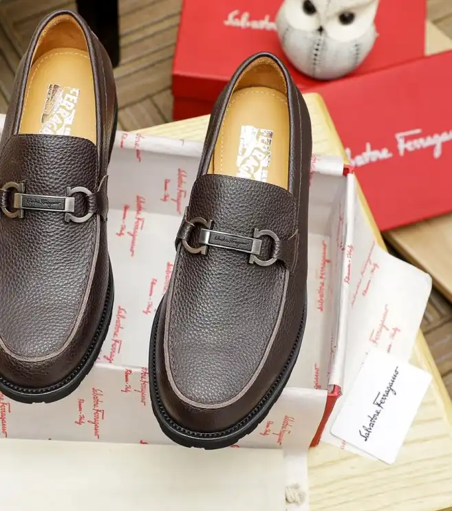 hype Ferragamo Leather Shoes