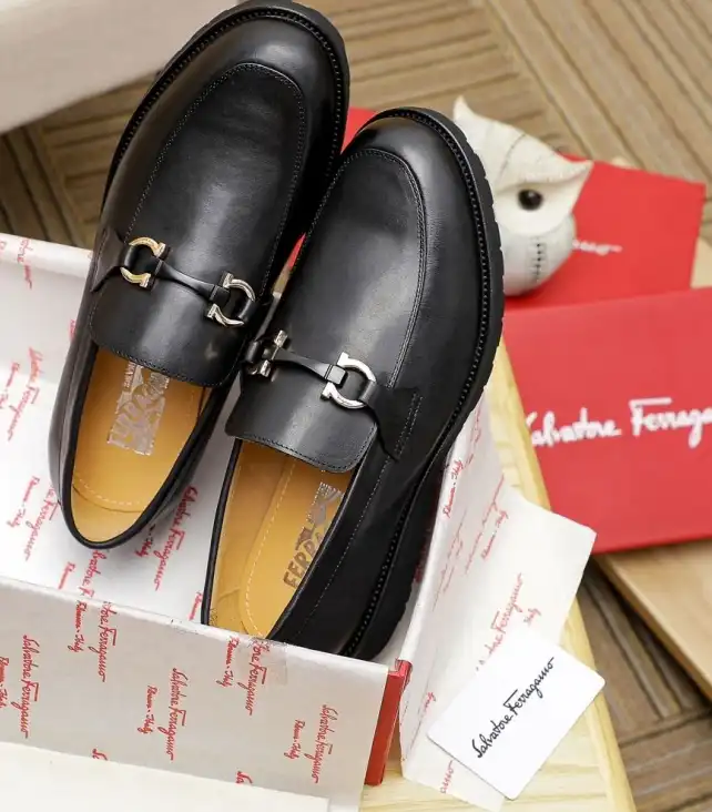 hype Ferragamo Leather Shoes