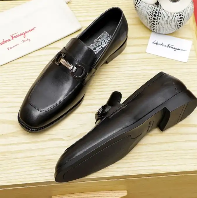 hype Ferragamo Leather Shoes