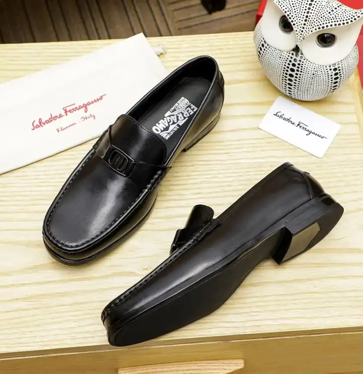 hype Ferragamo Leather Shoes