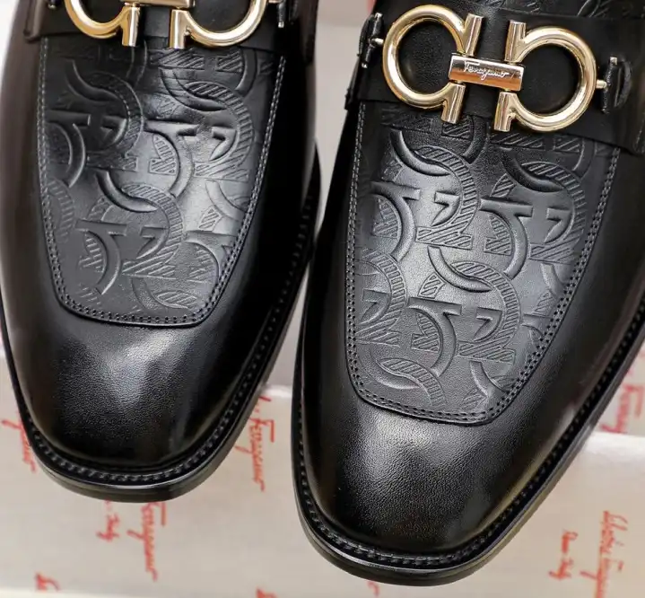 hype Ferragamo Leather Shoes