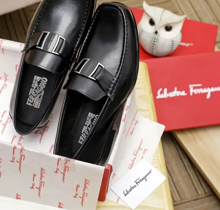 hype Ferragamo Leather Shoes