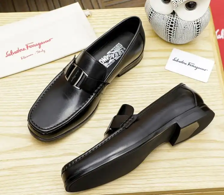 hype Ferragamo Leather Shoes