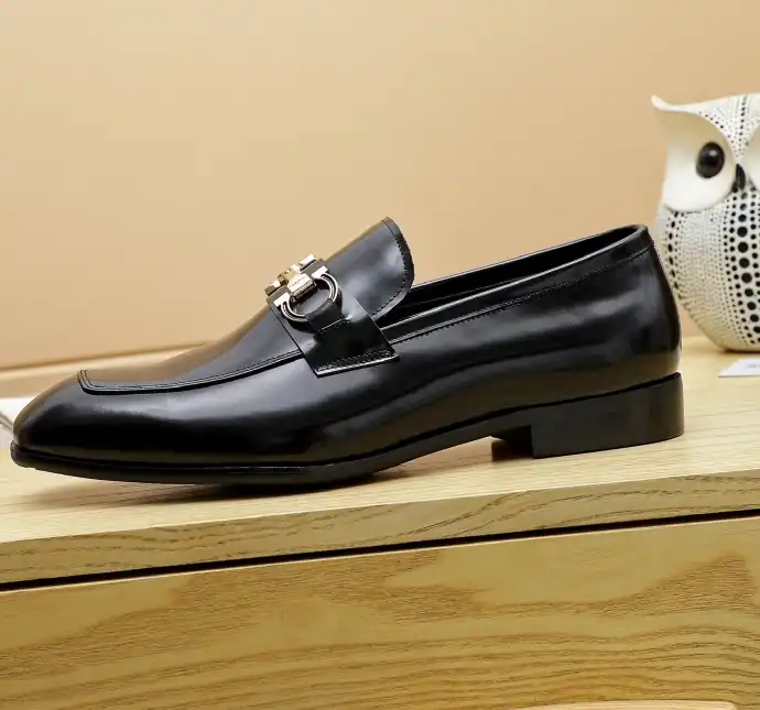 hype Ferragamo Leather Shoes