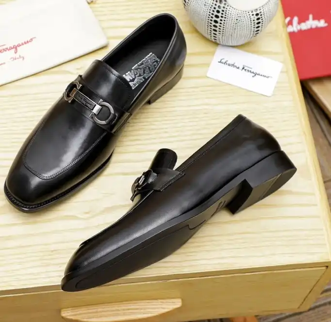 hype Ferragamo Leather Shoes