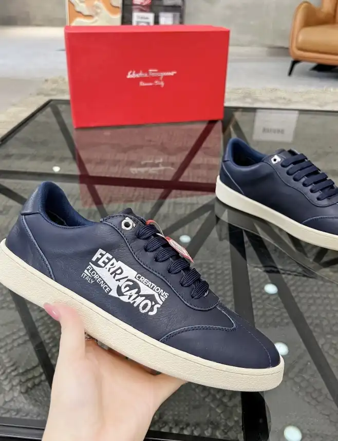 hype Ferragamo Sneakers