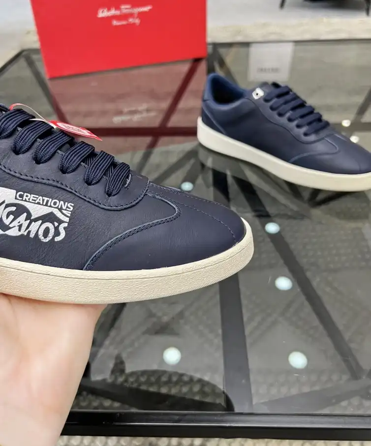 hype Ferragamo Sneakers