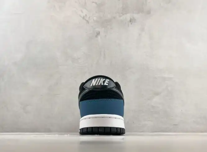 hype Nike Sneakers