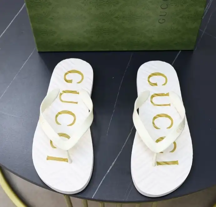 hype Gucci Slippers