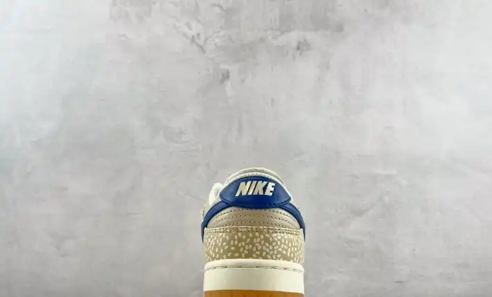 hype Nike Sneakers