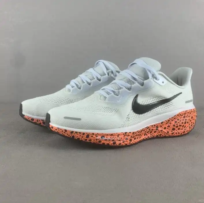 hype Nike Sneakers