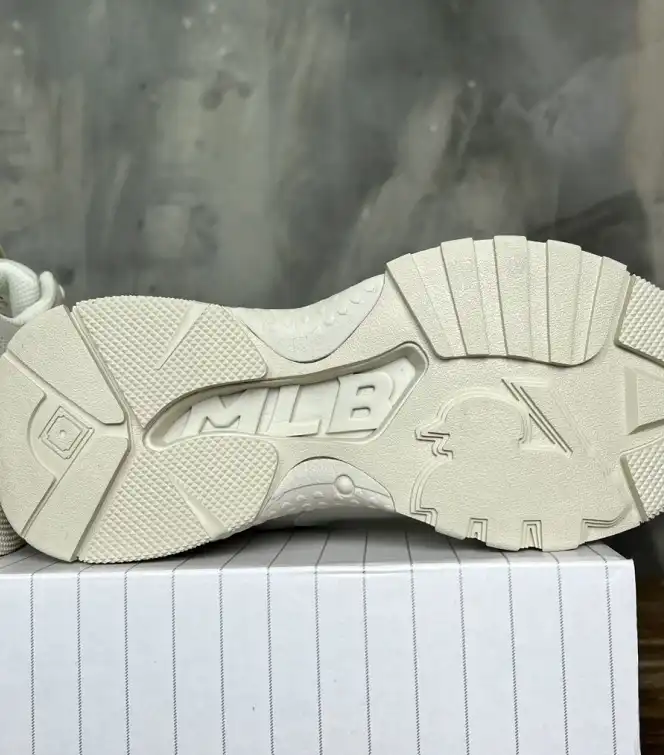 hype Gucci Sneakers