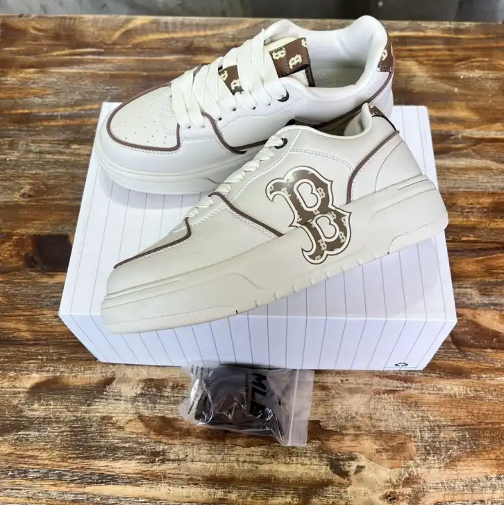 hype Gucci Sneakers