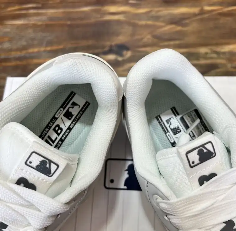 hype Gucci Sneakers