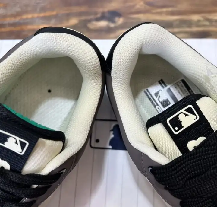 hype Gucci Sneakers