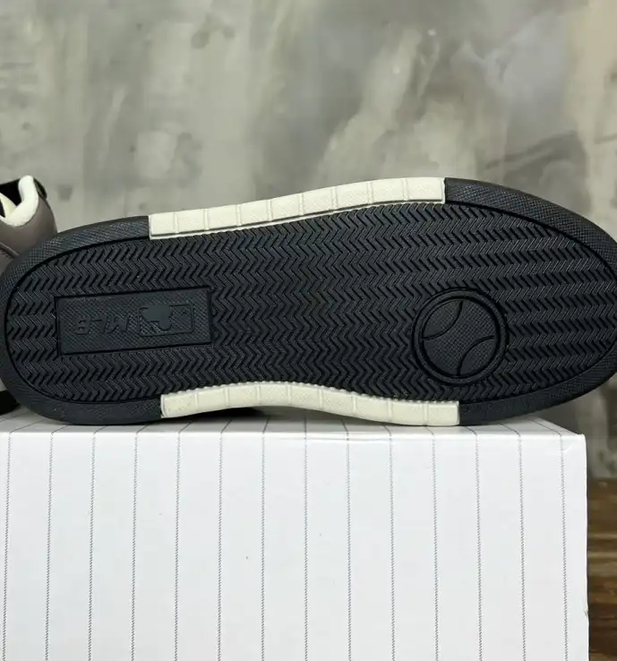 hype Gucci Sneakers