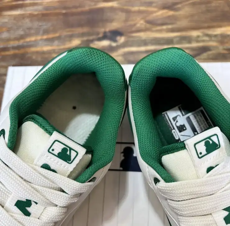 hype Gucci Sneakers