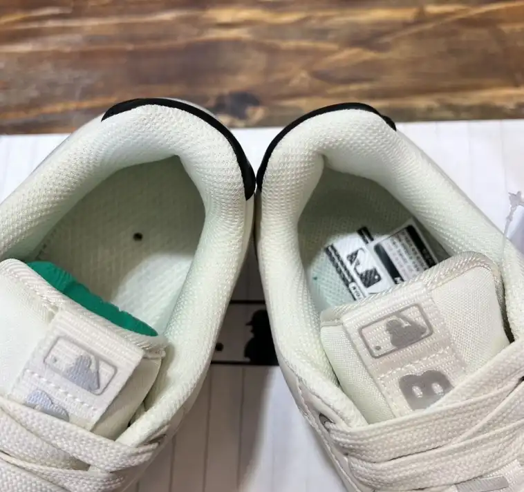 hype Gucci Sneakers