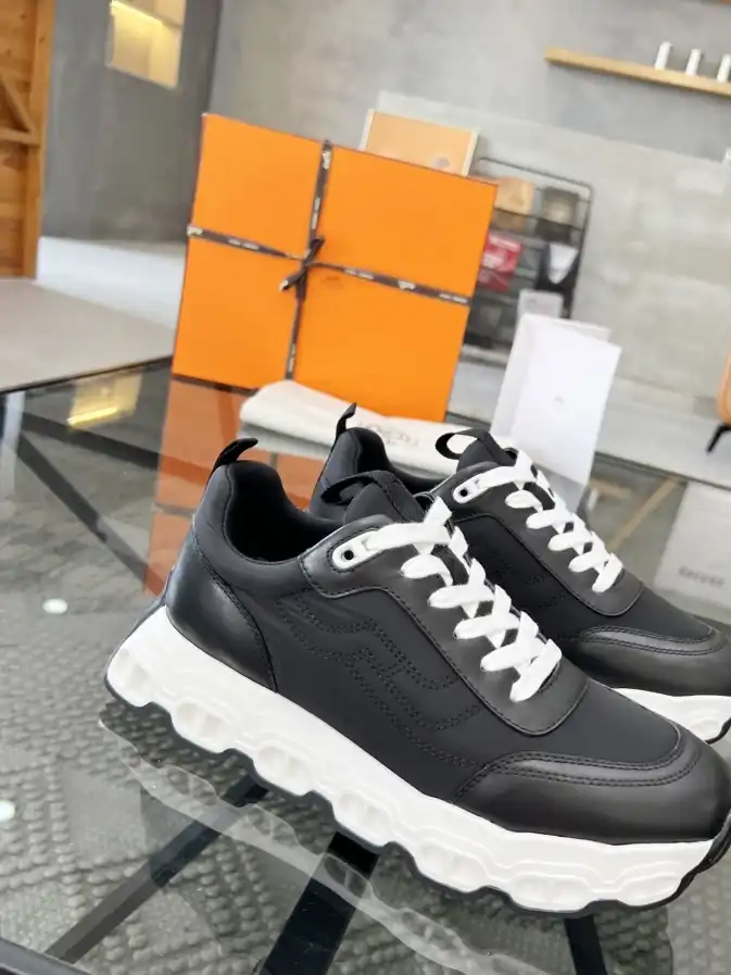 hype Hermes Sneakers