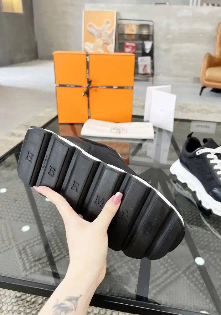 hype Hermes Sneakers