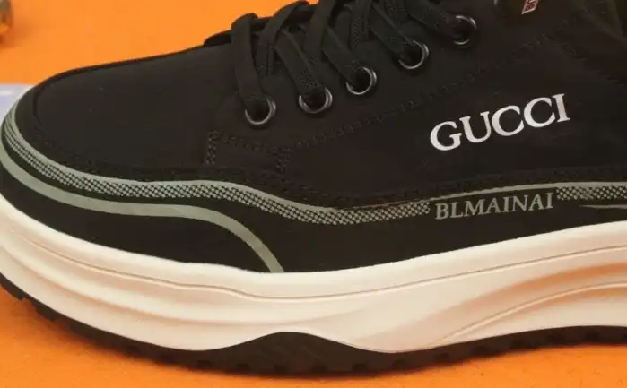 hype Gucci Sneakers