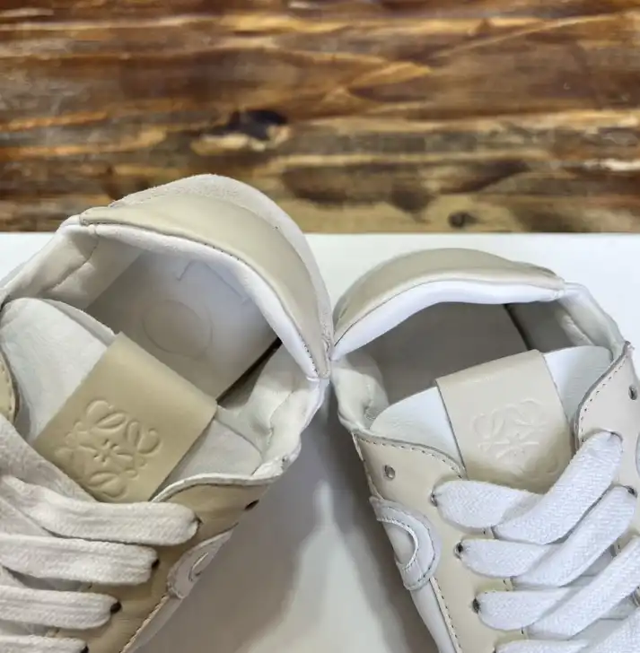 hype Loewe Sneakers