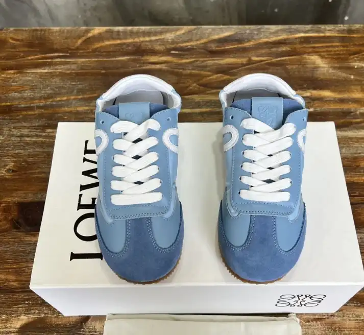 hype Loewe Sneakers