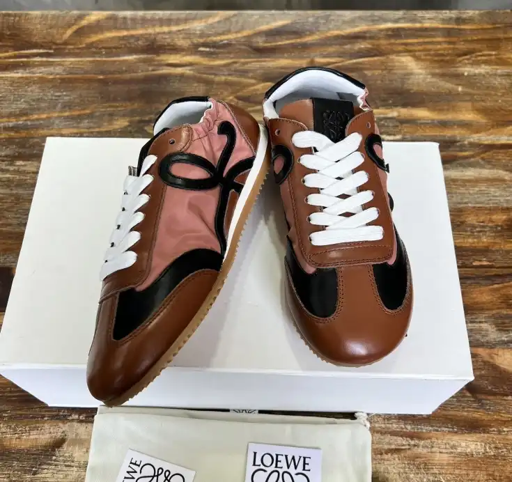 hype Loewe Sneakers