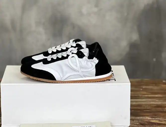 hype Loewe Sneakers