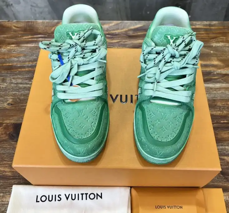 hype LV Casual Shoes