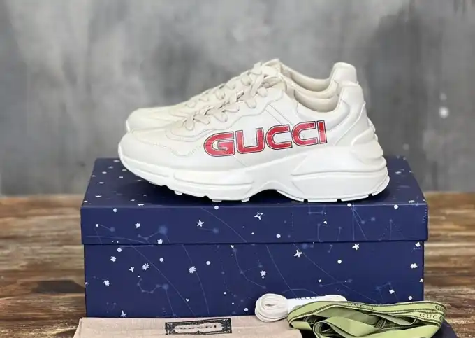 hype Gucci Sneakers