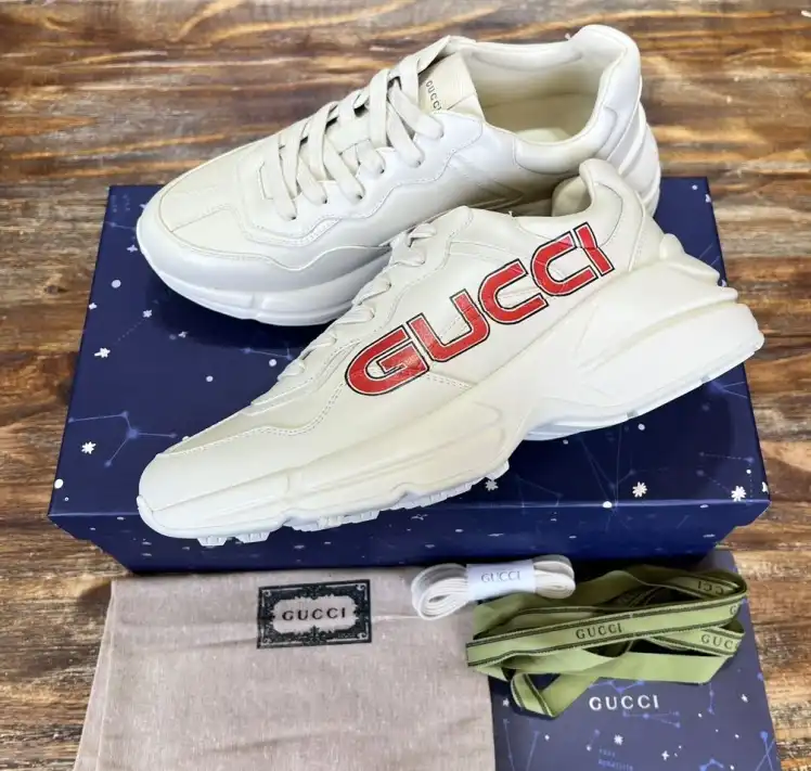 hype Gucci Sneakers