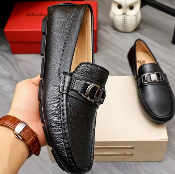 hype Ferragamo Leather Shoes